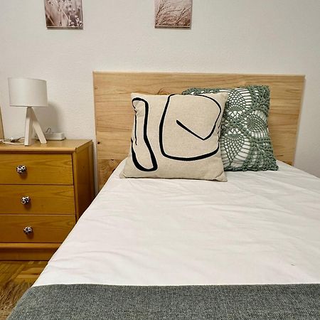 Apartamento A 10 Minutos De La Calle Laurel Logroño Kültér fotó